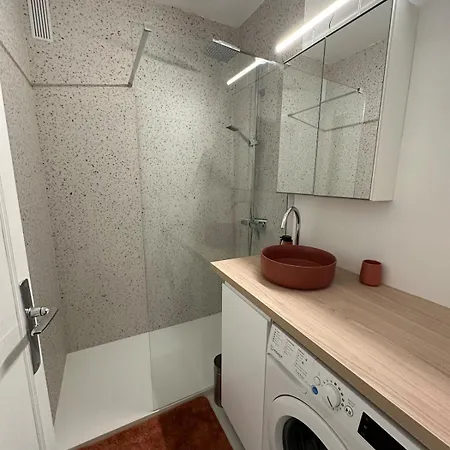T2 With Garden And Parking Appartement